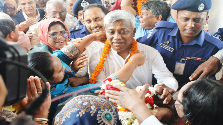 প্রতিমন্ত্রী হওয়ার পর প্রথমবার নিজ জেলা যশোরে অনিন্দ্য ইসলাম অমিত