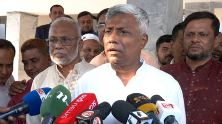 অতীতের মতো দলকানা কর্মকর্তা দেখতে চাই না: অনিন্দ্য ইসলাম অমিত