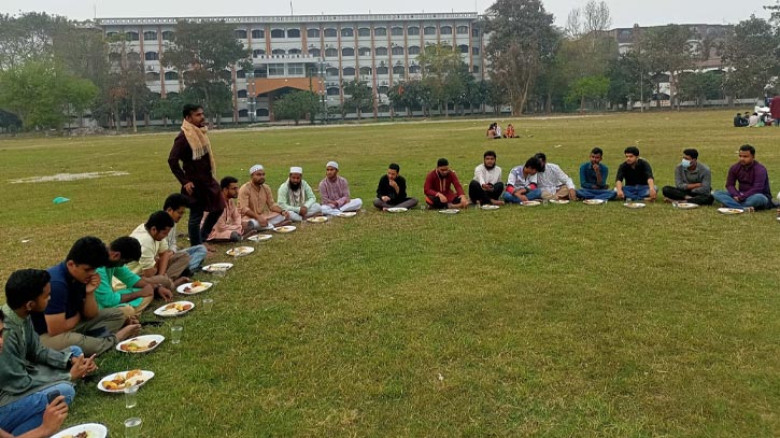 ইবিতে গ্রীন ভয়েসের আয়োজনে ইফতার মাহফিল অনুষ্ঠিত