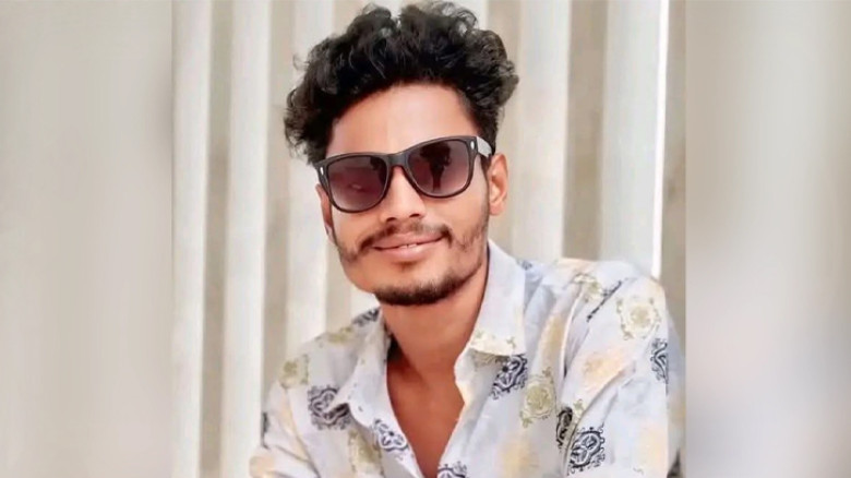 ফেনীতে তাঁতী দল নেতাকে পিটিয়ে ও কুপিয়ে হত্যা