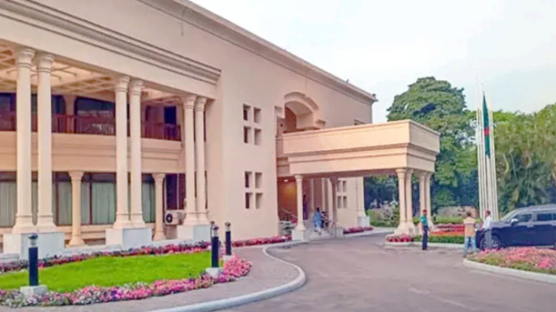 যমুনায় উঠছেন প্রধানমন্ত্রী তারেক রহমান, মন্ত্রী-প্রতিমন্ত্রীরা কে কোথায় উঠছেন
