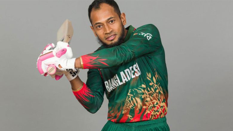 যুদ্ধের মধ্যেই জেদ্দায় আটকা মুশফিকুর রহিম, ঢাকায় ফেরার আকুতি