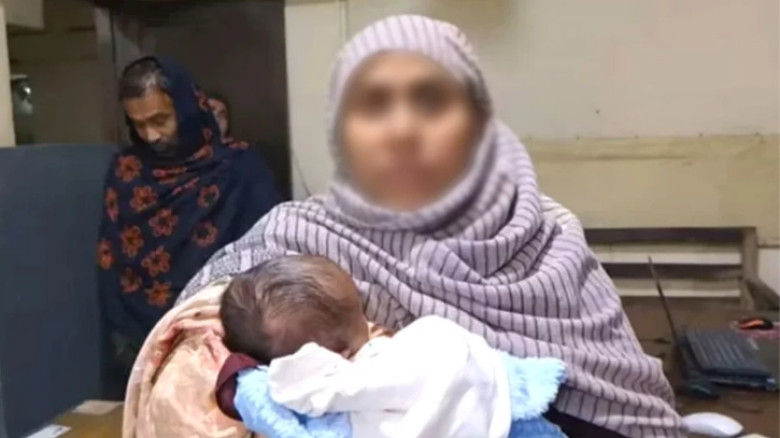 ৫০ হাজার টাকায় নবজাতককে বিক্রি করে মায়ের অপহরণ নাটক