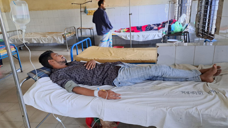 গোসাহরহাটে সাংবাদিকের ওপর হামলা; চারজনের নাম উল্লেখ করে থানায় মামলা