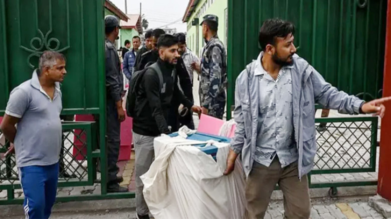 জেন-জি আন্দোলনের পর নেপালে প্রথম নির্বাচন: ভারতবিরোধী না চীনঘনিষ্ঠ প্রার্থীর জয়?