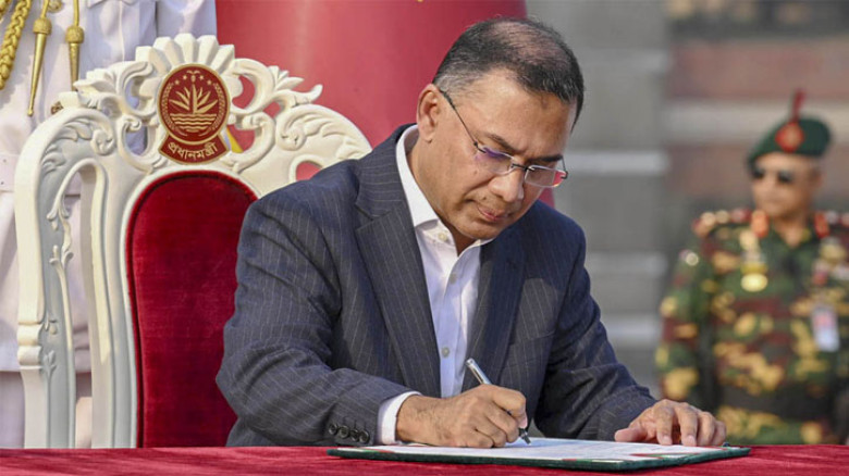 ‘দেশের পরিস্থিতি বিবেচনায়’ জাঁকজমক ইফতার এড়ালেন প্রধানমন্ত্রী