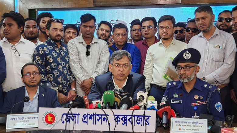 কোনো সন্ত্রাসী-চাঁদাবাজকে আইনের বাইরে থাকতে দেব না: স্বরাষ্ট্রমন্ত্রী