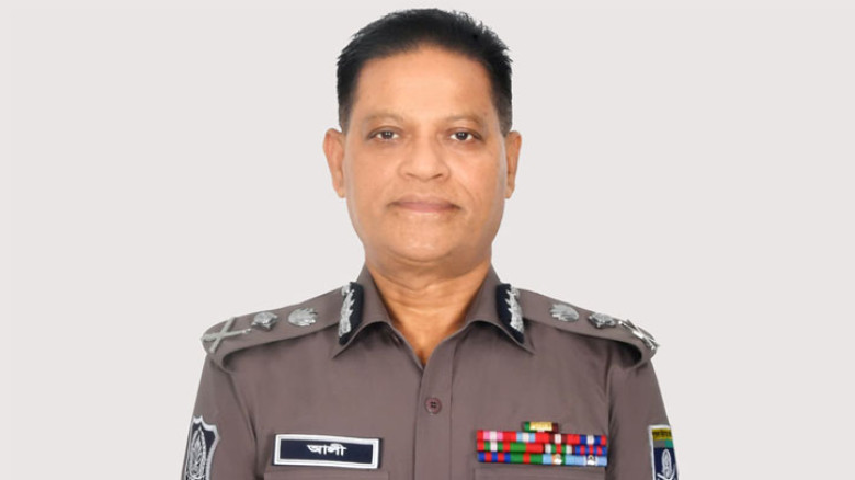 তদবিরের জন্য ‎কর্মস্থল ছেড়ে মন্ত্রণালয়ে না যেতে আইজিপির নির্দেশ