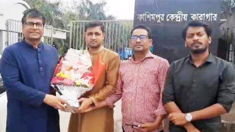 জামিনে মুক্তি পেলেন সাংবাদিক আনিস আলমগীর