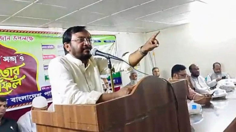 ঐক্য ও জাতীয় সরকারের কথা বললেও শুরুতেই বিএনপির একদলীয় নীতি স্পষ্ট: মজিবুর রহমান মঞ্জু