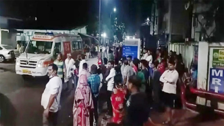 ভারতে হাসপাতালের আইসিইউতে আগুন, ১০ রোগীর মৃত্যু