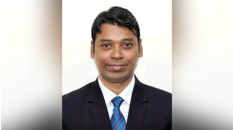 ভিডিও ভাইরালের পর হাতিয়ার ইউএনও আলাউদ্দিন ওএসডি