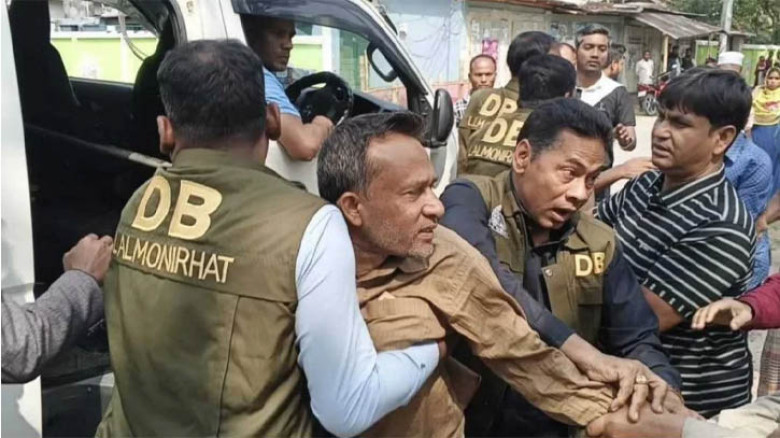 কারামুক্তির পর জেলগেট থেকেই ফের আটক লালমনিরহাটের সেই ইউপি চেয়ারম্যান