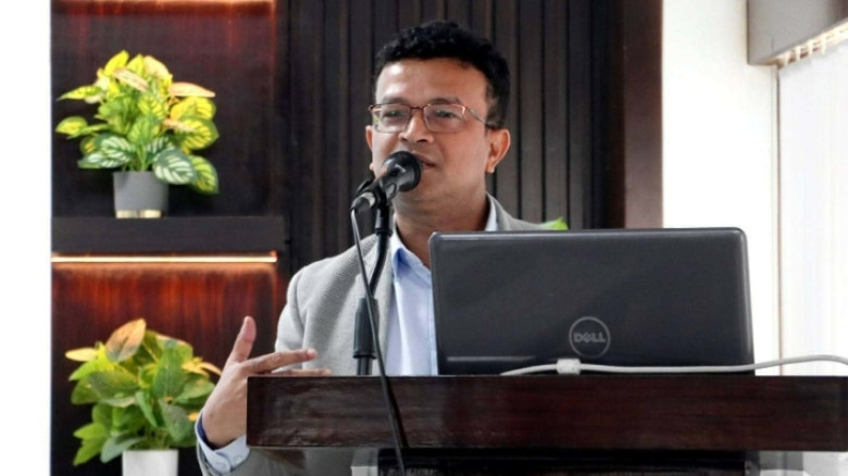 নবাগত শিক্ষার্থীদের জরুরি দিকনির্দেশনা দিলেন নোবিপ্রবি উপ-উপাচার্য ড. মোহাম্মদ রেজুয়ানুল হক