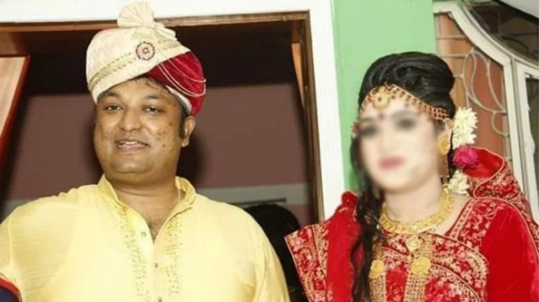 ফেসবুকে আবেগঘন স্ট্যাটাস দিয়ে সাবেক এমপির স্ত্রীর আত্মহত্যার চেষ্টা