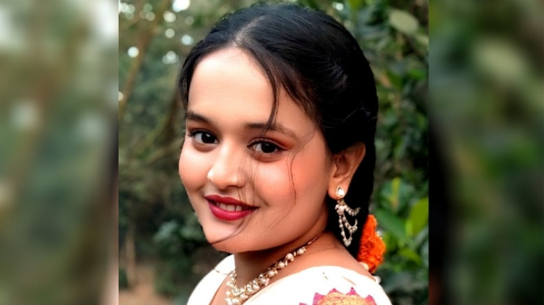 বাবার বাড়ি থেকে এনে স্ত্রীকে হত্যার অভিযোগ, স্বামী পলাতক