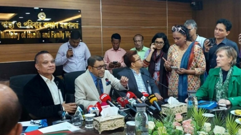 রোববার থেকে হামের জরুরি টিকাদান শুরু করবে সরকার: স্বাস্থ্যমন্ত্রী