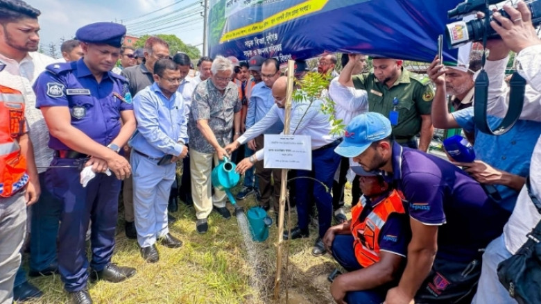 বিএনপি প্রতিশ্রুতি বাস্তবায়নে কাজ করছে বৃক্ষরোপণ কর্মসূচিতে: আমান