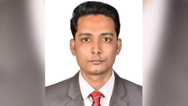 দুই সাংবাদিককে হাতকড়া পরানো সেই এসিল্যান্ডকে প্রত্যাহার