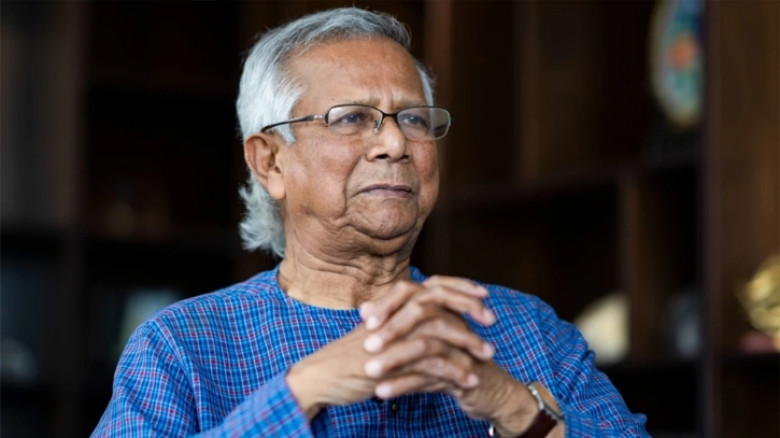 ড. ইউনূসসহ সব উপদেষ্টার দেশত্যাগে নিষেধাজ্ঞা চেয়ে আইনি নোটিশ