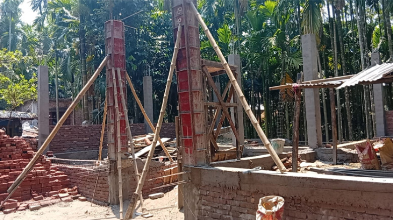 বোরহানউদ্দিনে জোরপূর্বক জমি দখলের অভিযোগ