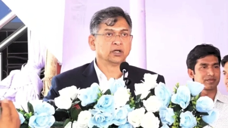 মাদক ও মানবপাচার নির্মূলে দেশব্যাপী বিশেষ অভিযান শিগগিরই: স্বরাষ্ট্রমন্ত্রী