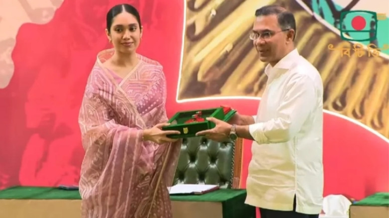 ১৫ ব্যক্তি ও ৫ প্রতিষ্ঠানকে স্বাধীনতা পুরস্কার প্রদান করলেন প্রধানমন্ত্রী