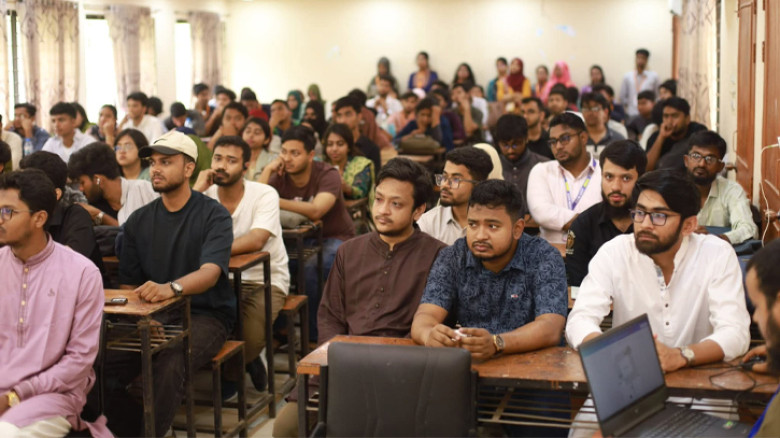 কুবিতে ডিবেটিং সোসাইটির উদ্যোগে জাতীয় বিতর্ক উৎসবের বিশ্ববিদ্যালয় পর্যায় সম্পন্ন