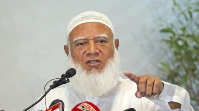 জ্বালানি তেলের মূল্যবৃদ্ধি সাধারণের জন্য ‘মরার ওপর খাঁড়ার ঘা’: জামায়াত আমির