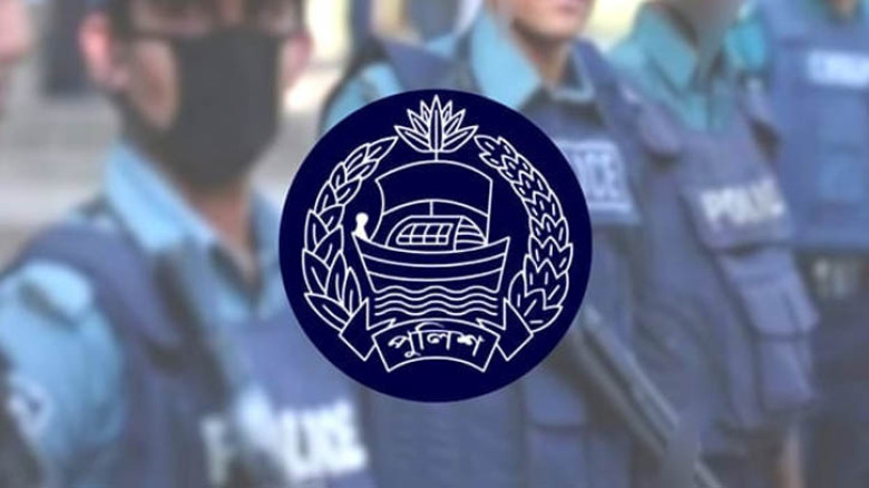 বাধ্যতামূলক অবসরে ১৩ পুলিশ কর্মকর্তা
