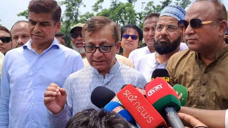 জ্বালানি আমদানির বাড়তি ব্যয় ভোক্তার ওপর চাপ ফেলবে না: বাণিজ্যমন্ত্রী