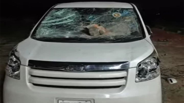 নেত্রকোনায় জামায়াত এমপি অবরুদ্ধ-গাড়ি ভাঙচুর, বিএনপির বিরুদ্ধে অভিযোগ