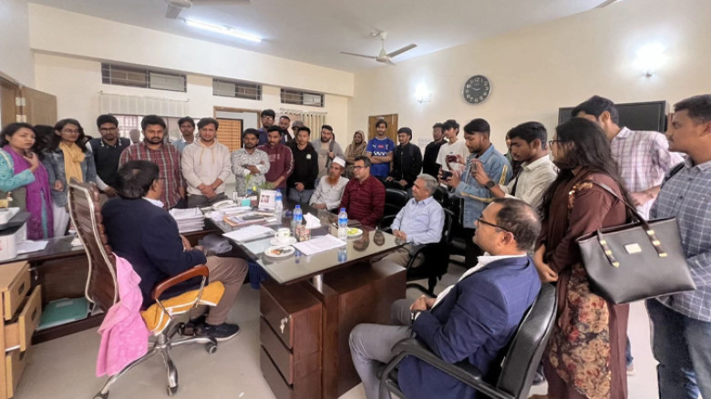 এফএমএস বিভাগের নাম ও অনুষদ পরিবর্তনে কমিটির সুপারিশ দ্রুত বাস্তবায়নের দাবি
