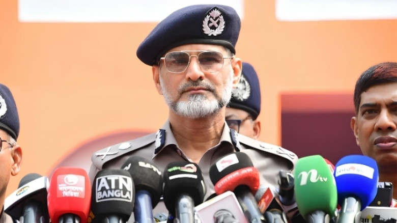 রাজধানীতে এখন আর শীর্ষ সন্ত্রাসী নেই: ডিএমপি কমিশনার