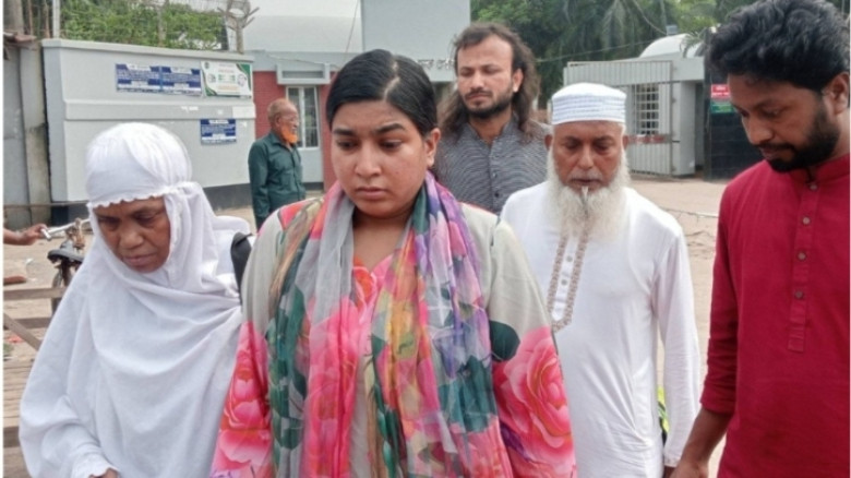 মবের চাপেই সন্ত্রাসবিরোধী মামলা দেয় পুলিশ : ইমি