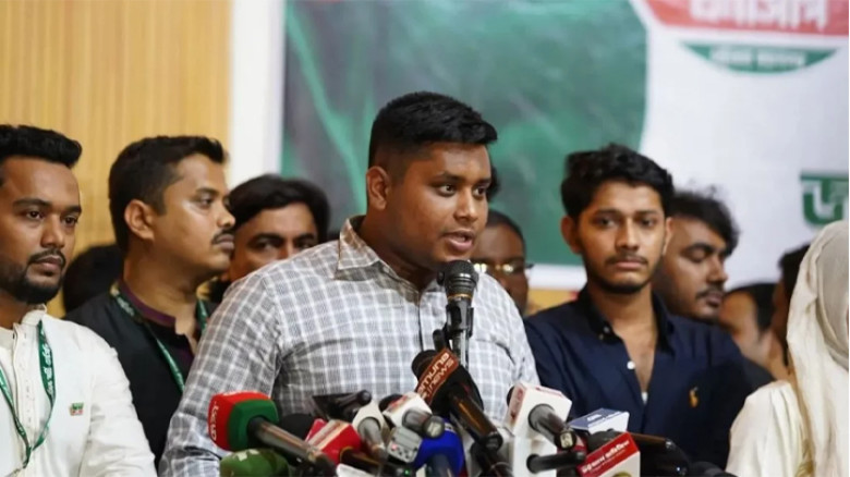 বিএনপি আ.লীগের হাতে হাইজ্যাক: হাসনাত