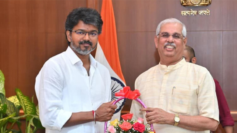 রাজ্যপালের অনুমোদন সরকার গঠনে, রোববার মুখ্যমন্ত্রী হিসেবে শপথ নিচ্ছেন বিজয়