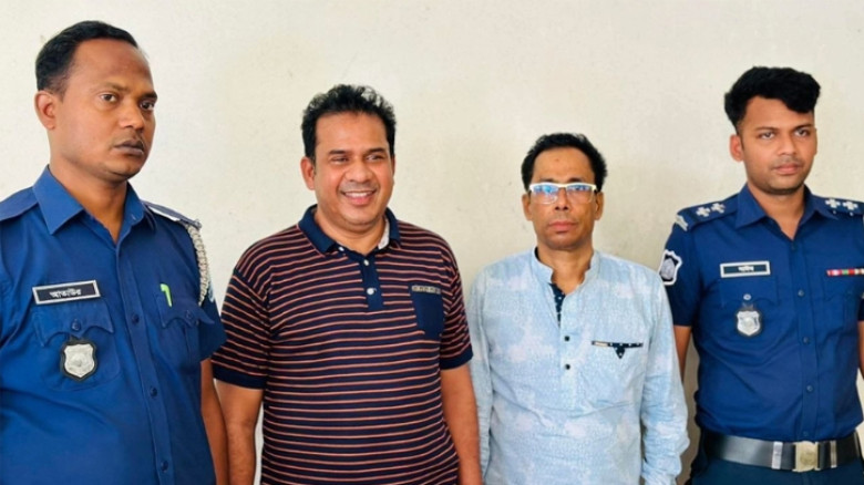 মাদারীপুরে গোপন বৈঠকের সময় আ.লীগের ২ নেতা গ্রেফতার