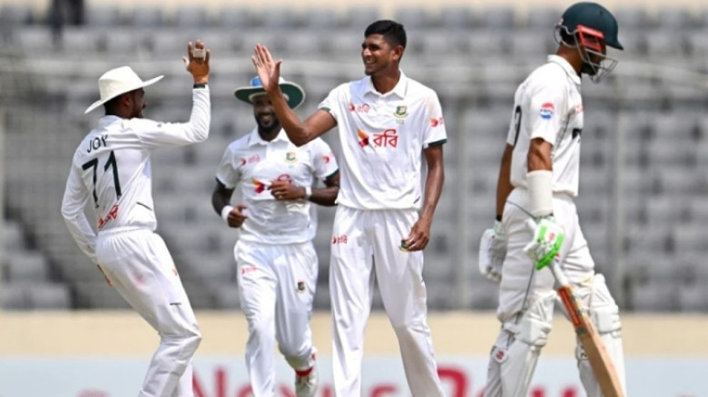 নাহিদ ঝড়ে উড়ে গেল পাকিস্তান, টাইগারদের অনবদ্য জয়