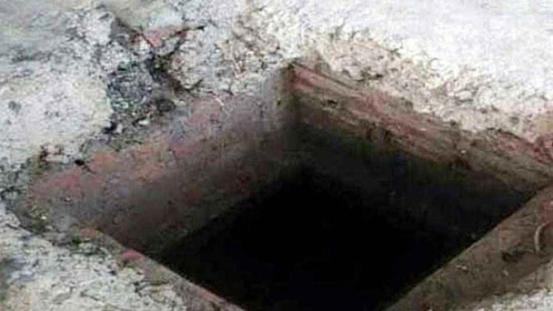 ব্রাহ্মণবাড়িয়ায় নির্মাণাধীন ভবনের সেপটিক ট্যাংকে নেমে ৪ শ্রমিকের মৃত্যু