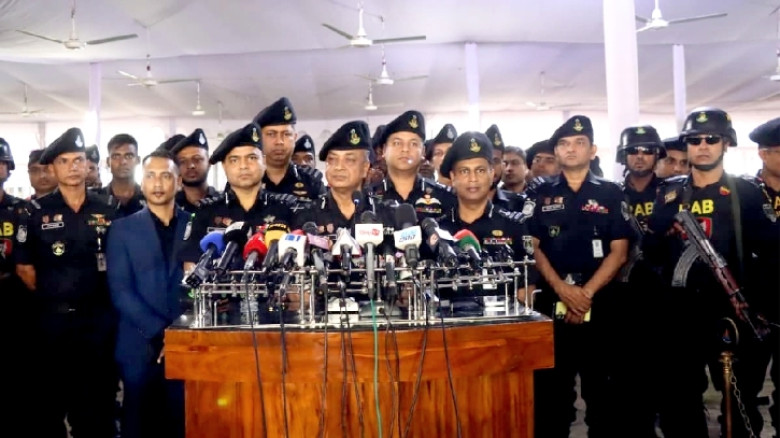 জঙ্গল সলিমপুরে হামলায় নিজেদের দুর্বলতা স্বীকার করলেন র‍্যাব ডিজি