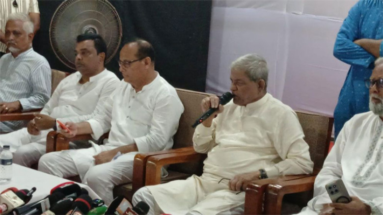 ‘ফেসবুকে মুহূর্তেই যেকোনো ব্যক্তির চরিত্রহনন সম্ভব হচ্ছে’