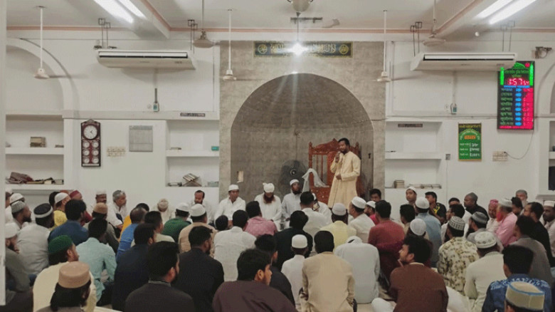 জিয়াউর রহমানের ৪৫তম শাহাদাতবার্ষিকী উপলক্ষে কুবিতে কুরআন খতম ও দোয়া মাহফিল