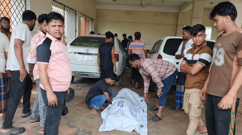 ব্রাহ্মণবাড়িয়ায় পৃথক দুর্ঘটনায় মা-ছেলেসহ ৪ জন নিহত