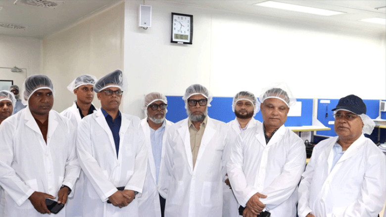 গজারিয়ায় জেএমআই ইন্ডাস্ট্রিতে প্রধানমন্ত্রীর বিশেষ সহকারী ড. জিয়াউদ্দিন হায়দার