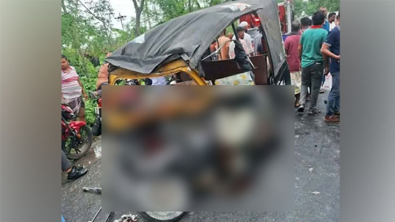 মোহনপুরে সড়ক দুর্ঘটনায় ব্যাংক কর্মকর্তাসহ নিহত ২, আহত ৩