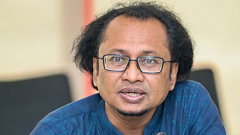 প্রধানমন্ত্রীর তথ্য উপদেষ্টাকে দিল্লিতে প্রবেশে বাধা