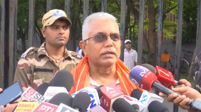 ভারতে নয় বাংলাদেশ-পাকিস্তানে গিয়ে নামাজ পড়ুন কেউ কিছু বলবে না: বিজেপির মন্ত্রী