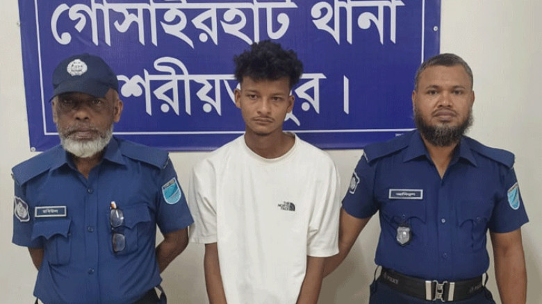 শরীয়তপুরে মাদক সেবীকে ৬ মাসের কারাদণ্ড দিলেন ভ্রাম্যমাণ আদালত