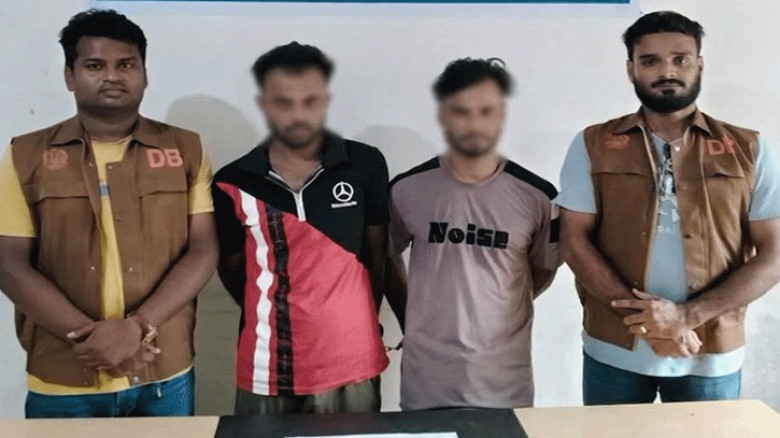 মুন্সীগঞ্জে ১০০ পিস ইয়াবাসহ দুই মাদক কারবারি গ্রেপ্তার
